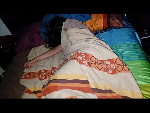 ❤️ Fiul vitreg care își ceartă tânăra mamă vitregă în timp ce ea doarme. ️ at ro.porn-mate.ru ﹏